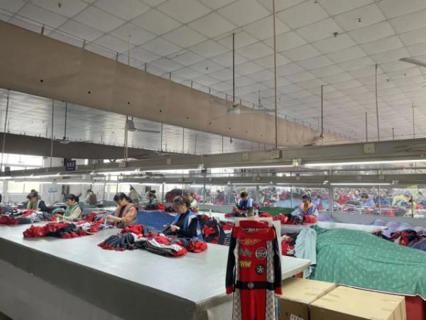 配资之家官网 “对等关税”风暴满月，美国商家还给佛山家具厂砸单